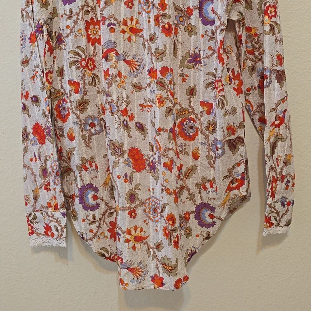 Sundance floral with ruffle/lace details blouse size small - Picture 6 of 10